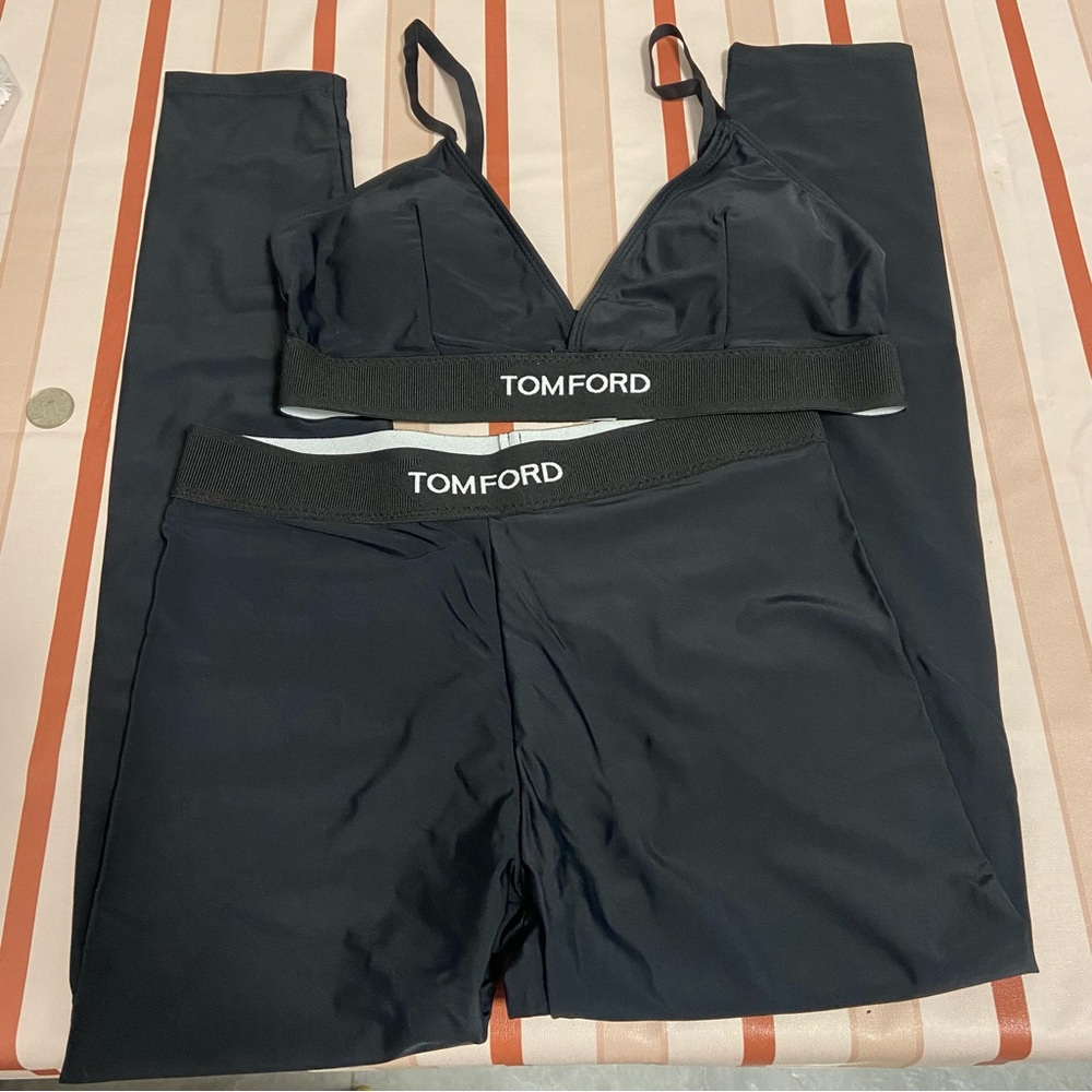 Tom Ford Black Logo Elastic-Waist Leggings and Bralette Set